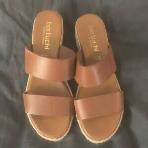 Bertuchi Light Tawny Brown Leather Sandals with Two Straps in Size 39 or about 9
